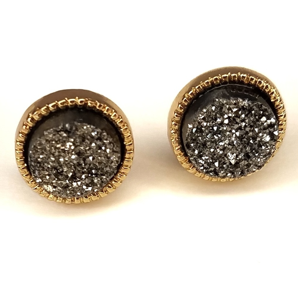 Round Druzy Stud Earrings Gray